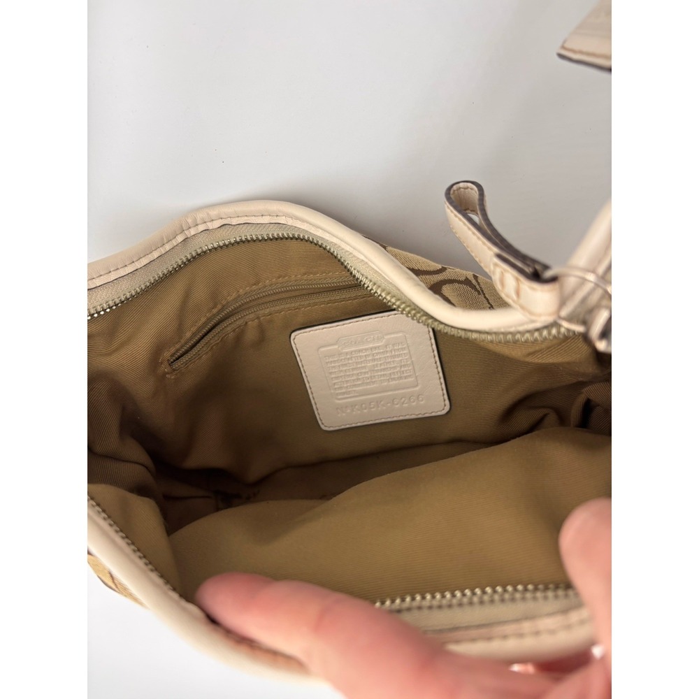Coach Vintage‎ Signature Soho Shoulder Bag - Picture 12 of 13